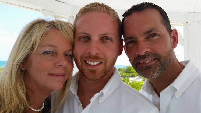 13062066_992533647481505_5343330872847493912_n